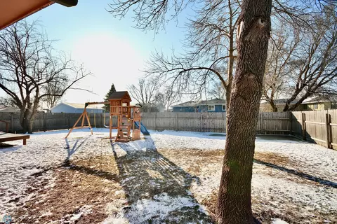 396 Maple Dr, Mapleton, ND 58059 photo 40