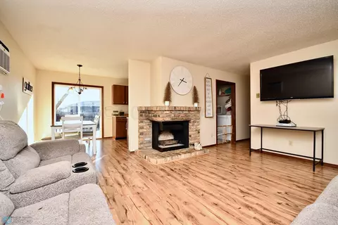 396 Maple Dr, Mapleton, ND 58059 photo 7