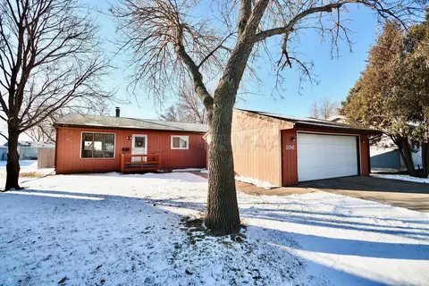 396 Maple Dr, Mapleton, ND 58059 photo 2
