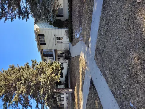 3301 Cherry Ln N # A7, Fargo, ND 58102