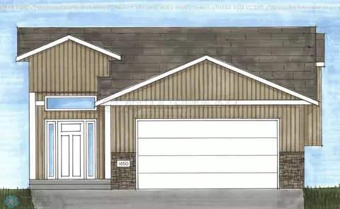 768 Prairie Ave, Horace, ND 58047