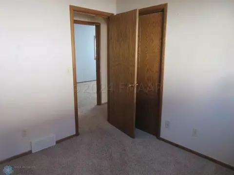 222 2 St W, Hunter, ND 58048 photo 15