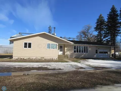 222 2 St W, Hunter, ND 58048 photo 3