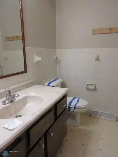 222 2 St W, Hunter, ND 58048 photo 24