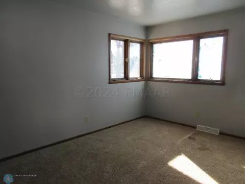 222 2 St W, Hunter, ND 58048 photo 11