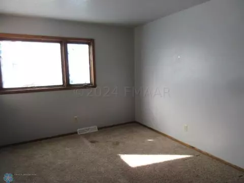 222 2 St W, Hunter, ND 58048 photo 13