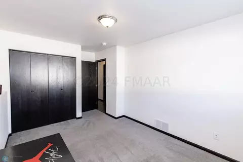 3371 Maple Leaf Loop S, Fargo, ND 58104 photo 36