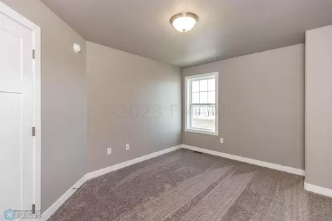422 Reese Way, Mapleton, ND 58059 photo 20
