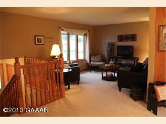 110 7th St S, Hoffman, MN 56339 photo 3