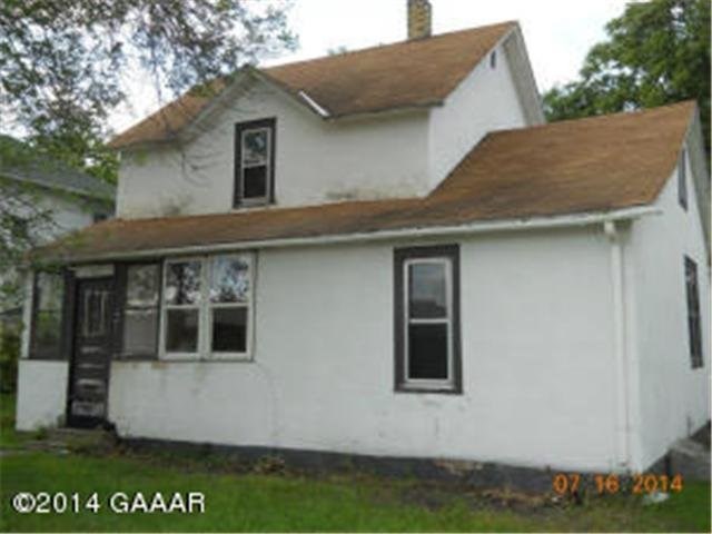 103 E 7th St, Morris, MN 56267 photo 1
