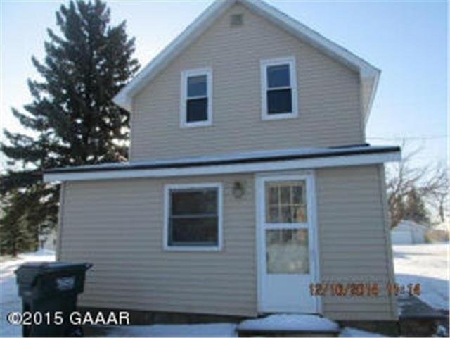 105 Oak St E, Osakis, MN 56360 photo 3