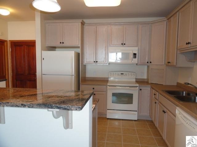 1126 Mesaba Ave #122, Duluth, MN 55811 photo 4