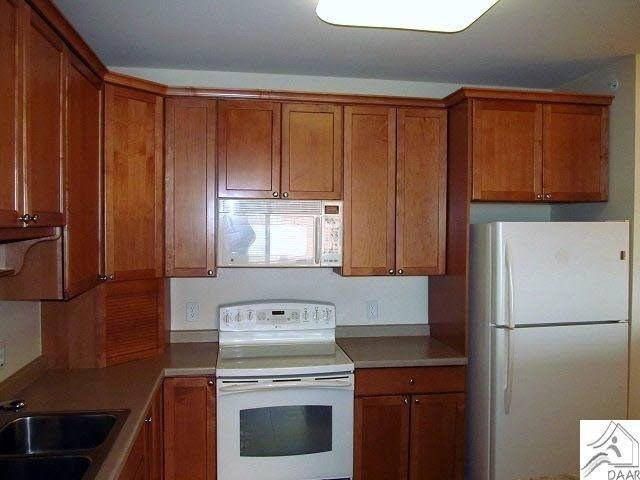 1126 Mesaba Ave #220, Duluth, MN 55811 photo 4