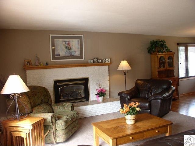 3231 Florine St, Duluth, MN 55811 photo 2