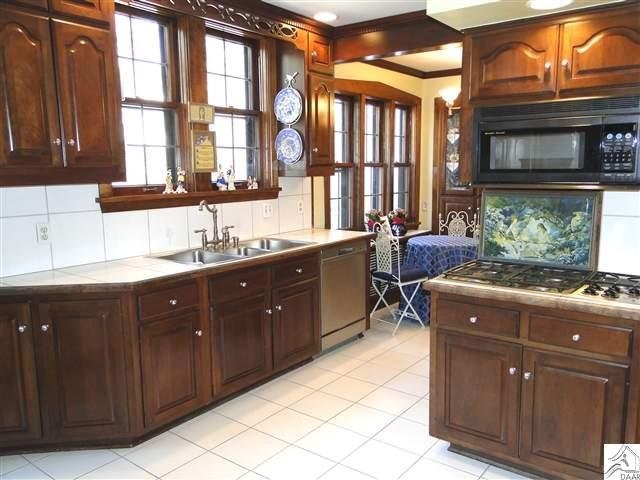 3509 E 2nd St, Duluth, MN 55812 photo 4