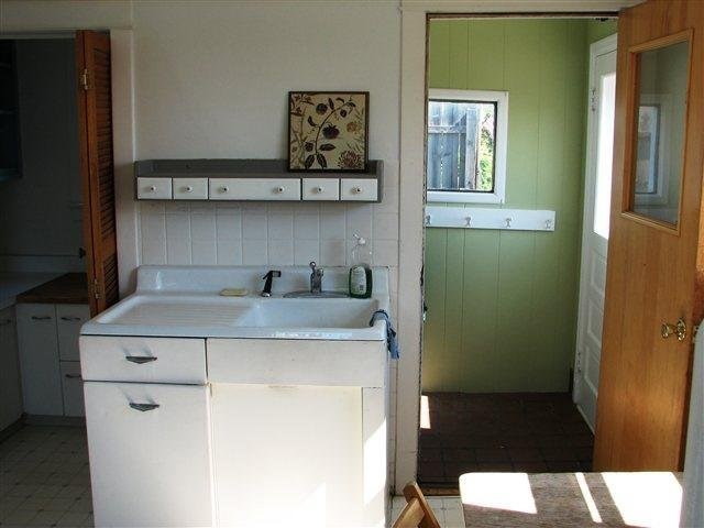 1312 E 10th St, Duluth, MN 55805 photo 9