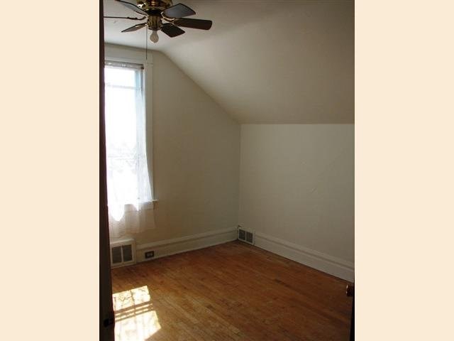 1312 E 10th St, Duluth, MN 55805 photo 11