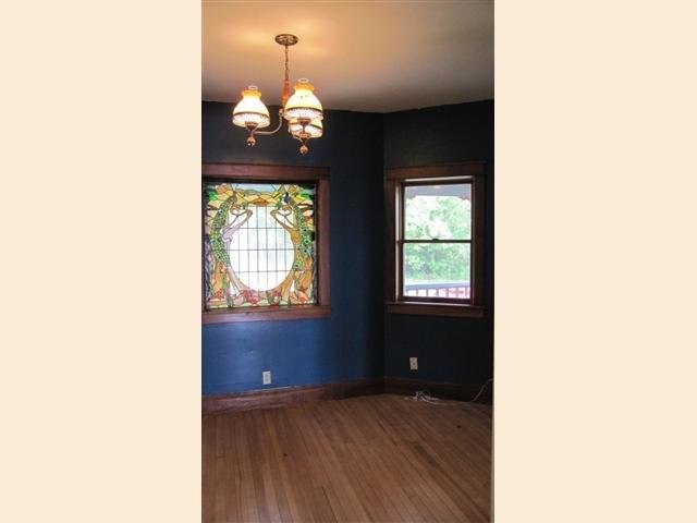 230 W 7th St, Duluth, MN 55806 photo 3