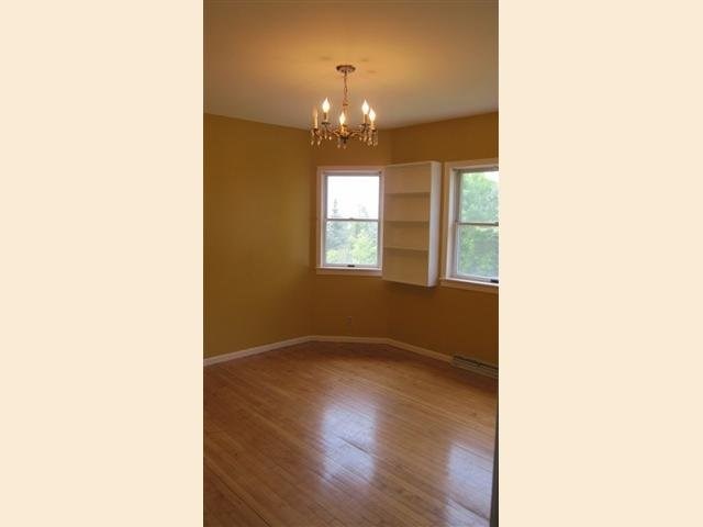230 W 7th St, Duluth, MN 55806 photo 2