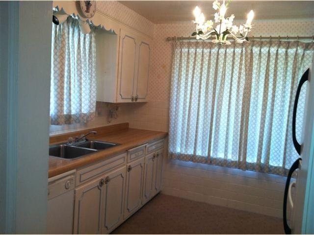 609 E 11th St, Duluth, MN 55805 photo 4