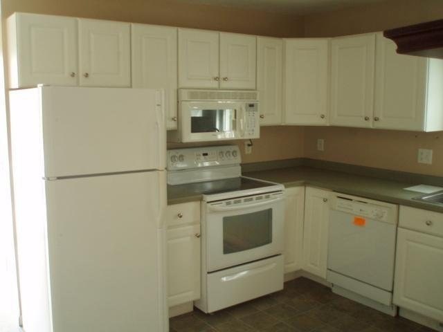 402 Maple Grove Rd, Duluth, MN 55811 photo 5