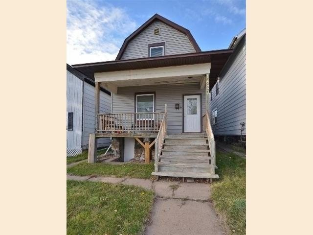 1623 E 5th St, Duluth, MN 55812 photo 1