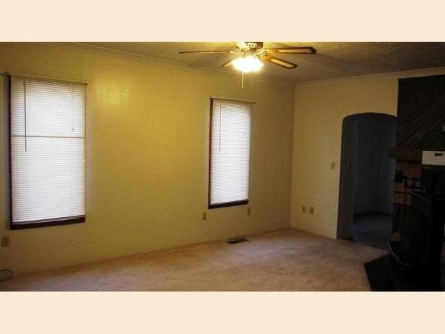 605 2nd St, Duluth, MN 55810 photo 4