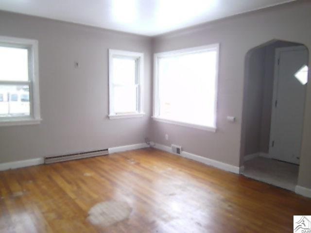 212 W Redwing St, Duluth, MN 55803 photo 2