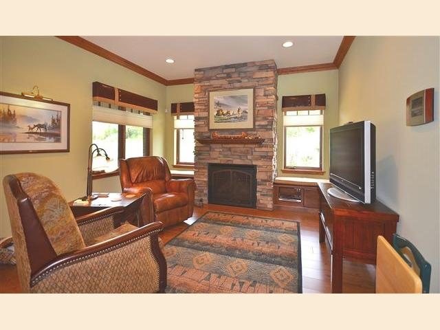 2406 Water St, Duluth, MN 55812 photo 4
