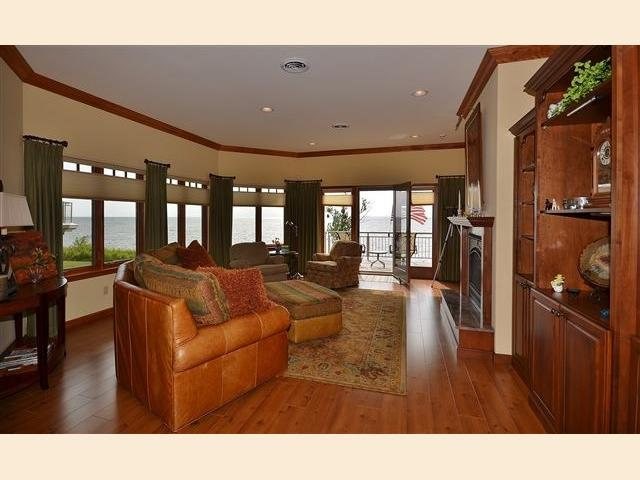 2406 Water St, Duluth, MN 55812 photo 9