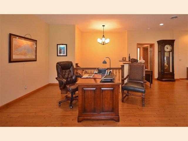 2406 Water St, Duluth, MN 55812 photo 3