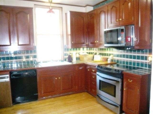 2515 E 6th St, Duluth, MN 55812 photo 6