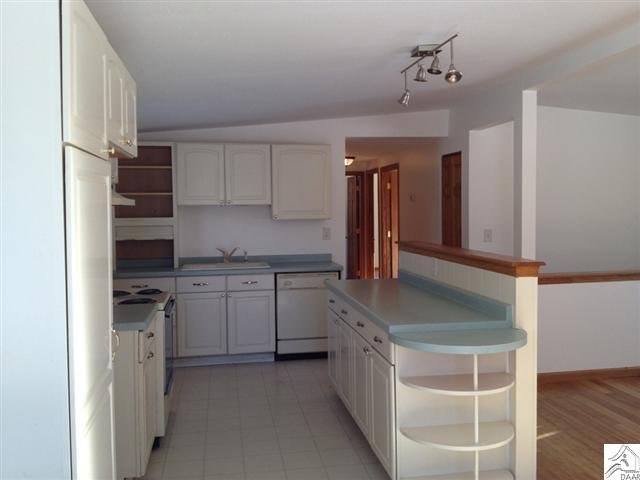 5679 Rose Rd, Duluth, MN 55811 photo 6