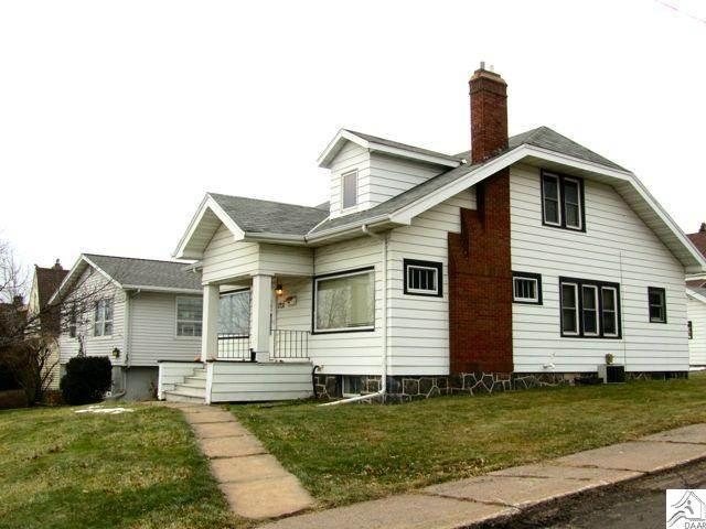 1731 E 8th St, Duluth, MN 55812 photo 2