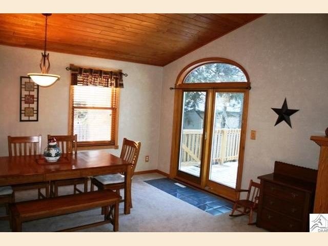 15 Robert Ct, Duluth, MN 55811 photo 3