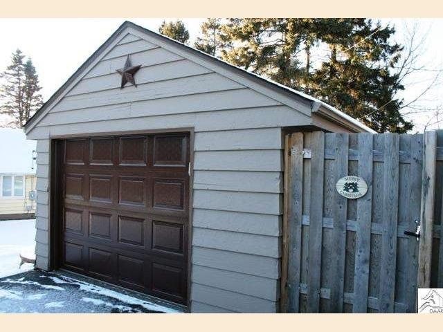 15 Robert Ct, Duluth, MN 55811 photo 2