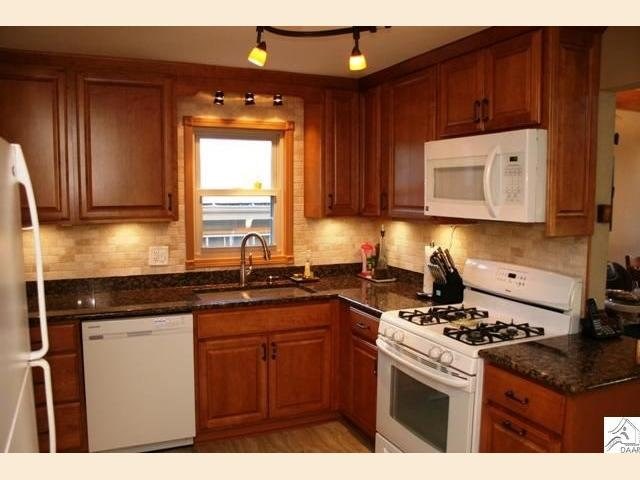 15 Robert Ct, Duluth, MN 55811 photo 6
