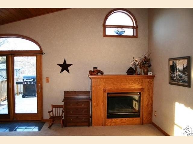 15 Robert Ct, Duluth, MN 55811 photo 4