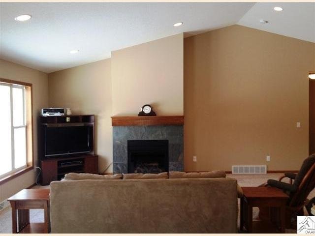 4895 Trails End Dr, Duluth, MN 55811 photo 4