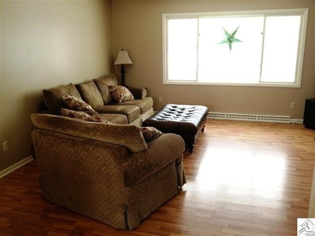 5218 Kingston St, Duluth, MN 55804 photo 2