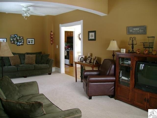 4617 Pitt St, Duluth, MN 55804 photo 3