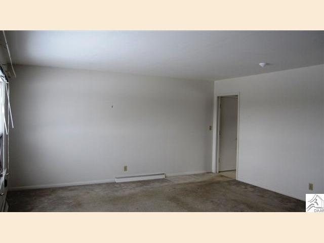 1007 Bong Blvd, Duluth, MN 55811 photo 4
