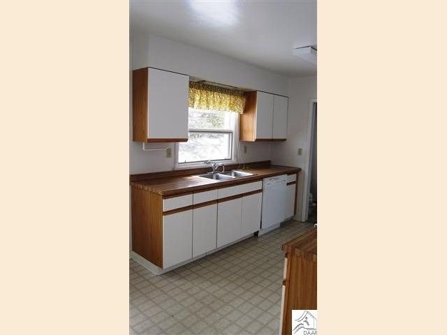 1007 Bong Blvd, Duluth, MN 55811 photo 5