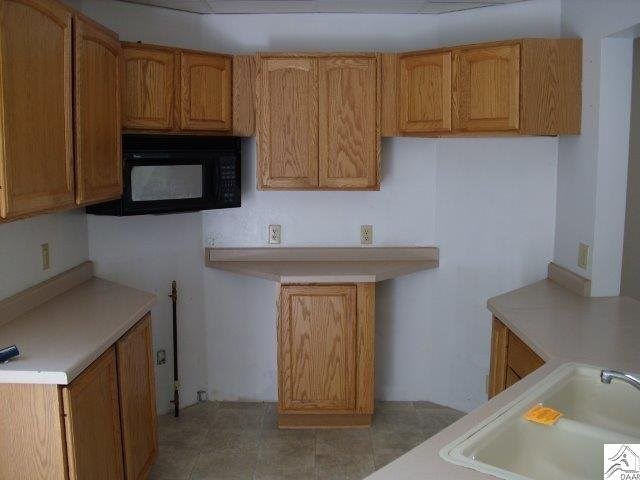 4312 E Superior St, Duluth, MN 55804 photo 2