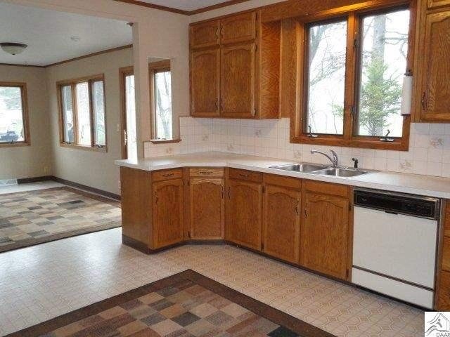 827 99th Ave W, Duluth, MN 55808 photo 2