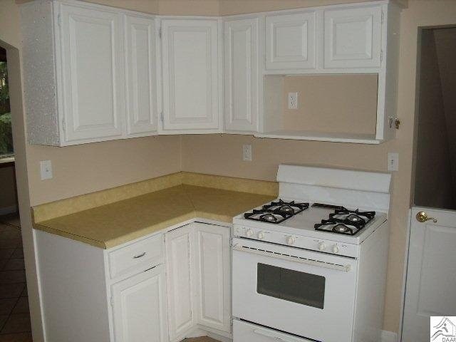 2241 W 13th St, Duluth, MN 55806 photo 3