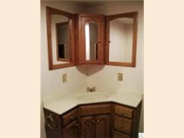 3829 Crescent View Ave, Duluth, MN 55804 photo 7