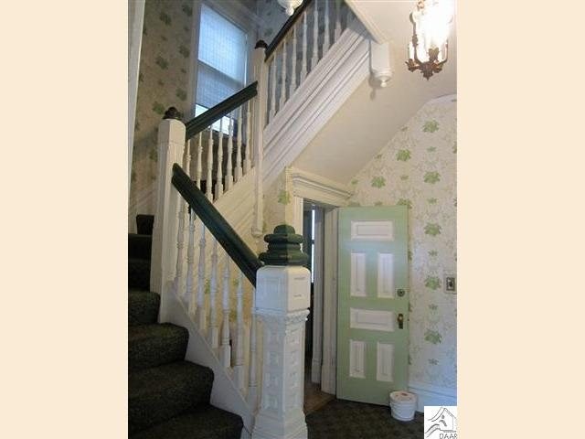 1929 E Superior St, Duluth, MN 55812 photo 3