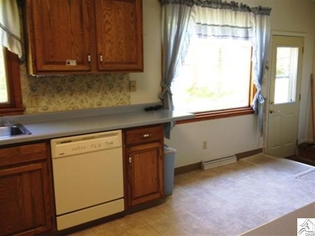511 W Winona St, Duluth, MN 55803 photo 3