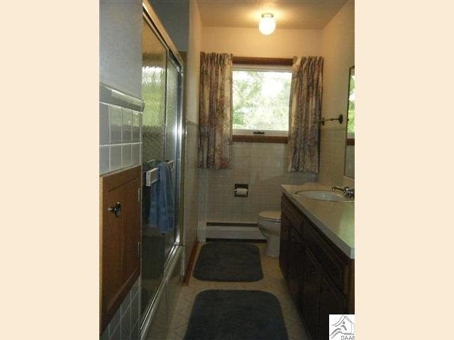 553 Park St, Duluth, MN 55803 photo 8